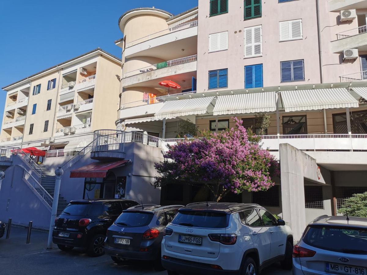 Portofino App Apartment Izola Bagian luar foto