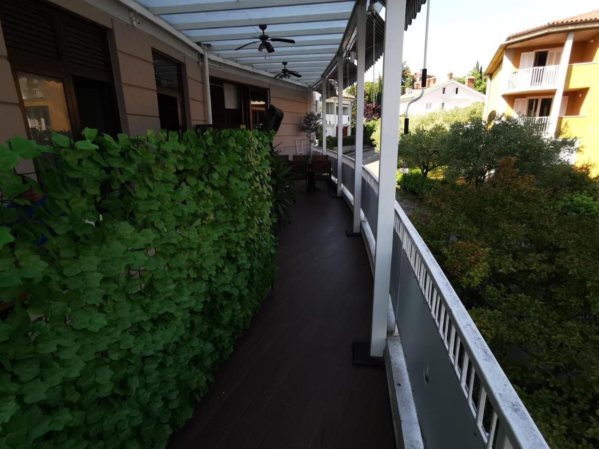 Portofino App Apartment Izola Bagian luar foto