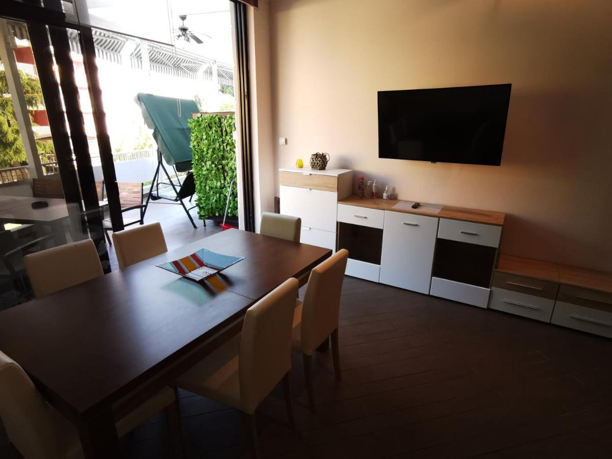 Portofino App Apartment Izola Bagian luar foto