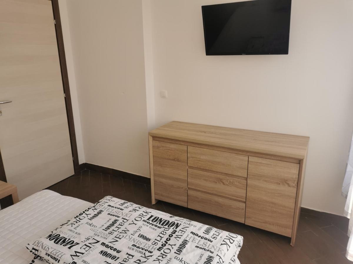 Portofino App Apartment Izola Bagian luar foto