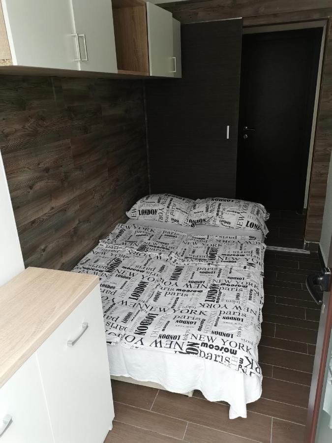 Portofino App Apartment Izola Bagian luar foto
